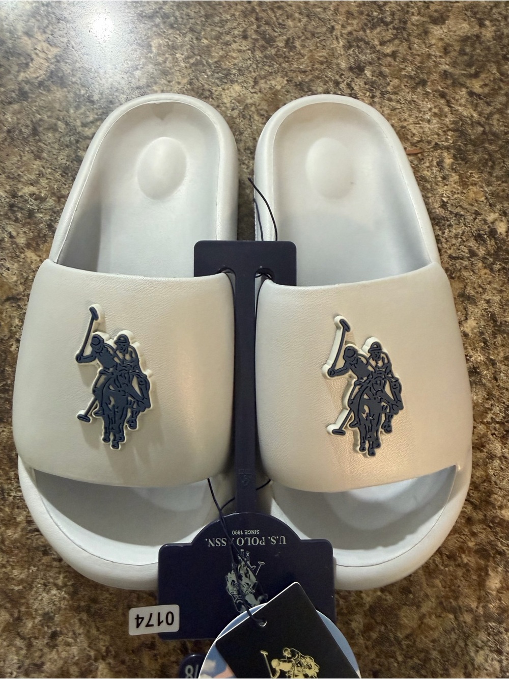 U.S. Polo Assn. Women's light grey Slide Sandals with Navy Logo size 7/8